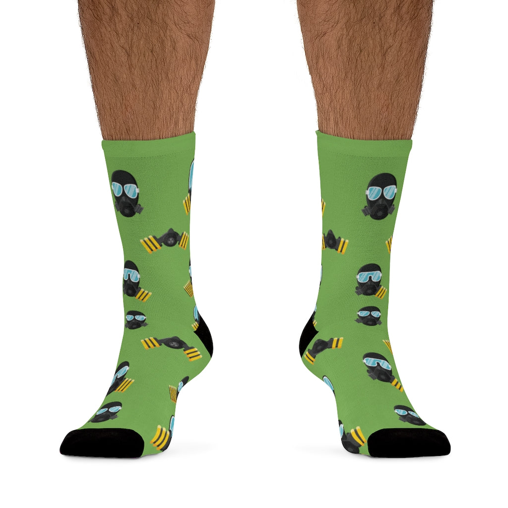 MaskOn GRN Adult Unisex DTG Socks